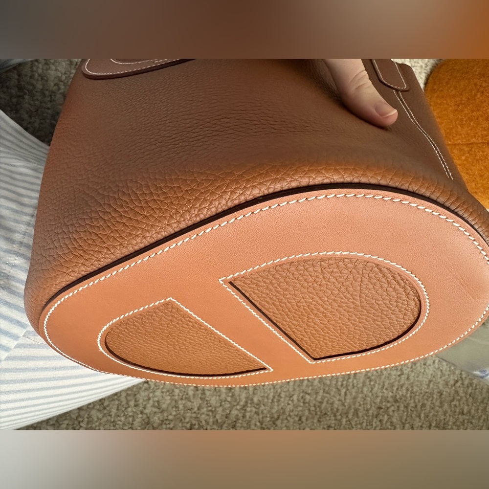 SOLD‼️ Hermès Tote / Bucket Bag (In the Loop) - Picture 14 of 15